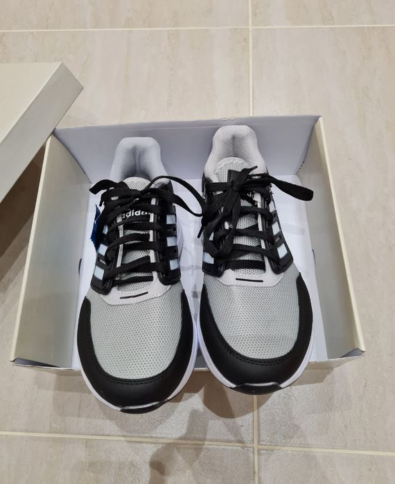 Adidas маратонки - ТОП модел ! ! !