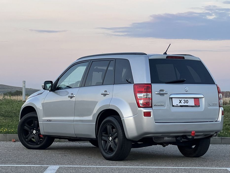 SUZUKI Grand Vitara 2012 — imagine 3
