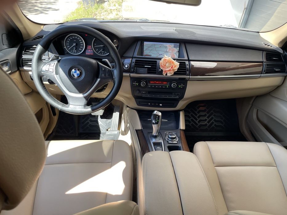 Vand bmw x6 3 litri doua turbine 306 cai