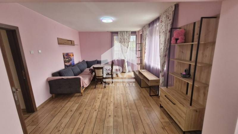 Дава се под наем Тристаен апартамент в Аксаково - 82 кв.м за 433.5 € - Снимка #1