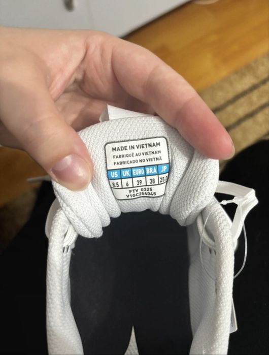 Mizuno Wave Momentum Pro