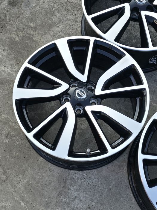 Джанти 19 / 5х114,3 - Nissan 5x114,3