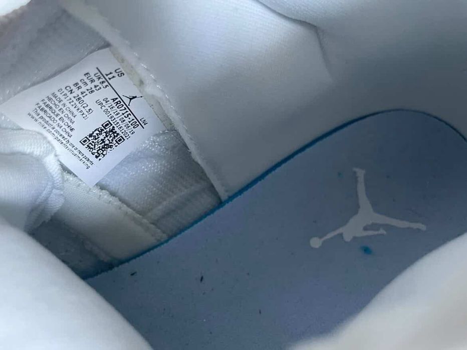 Nike Air Jordan 11 Gri Argintiu 43 (DS)PLATA RAMBURS,VERIFICARE LA LIVRARE,fara avans