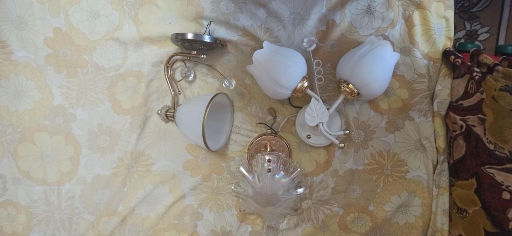 Настенное бра.Светильники.