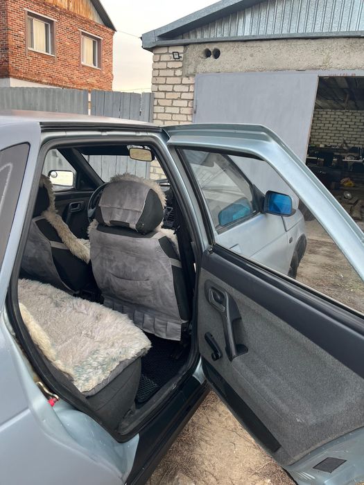 Продам машину ваз 2110