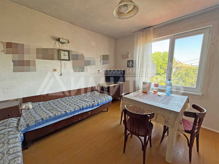 Продава се Къща в Нови пазар - 62 кв.м за 1049 €/кв.м - Снимка #10