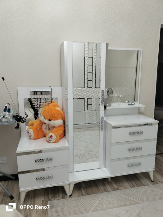 Продам спальный мебель