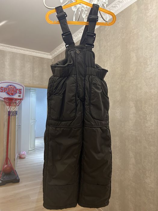 Продам комбинезон зимний