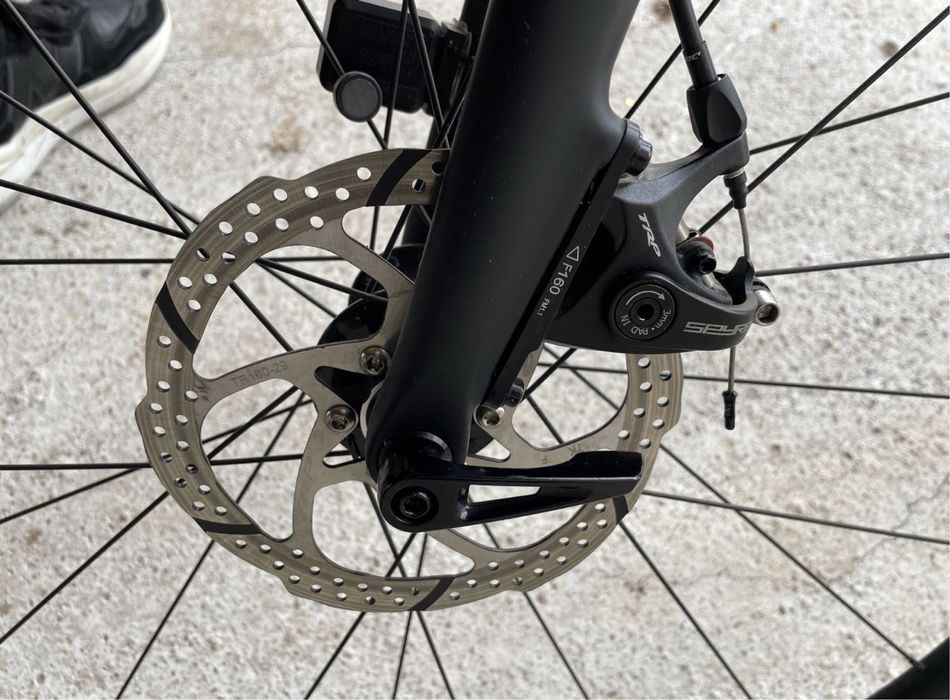 Шосеен велосипед - Specialized Roubaix - Размер 56