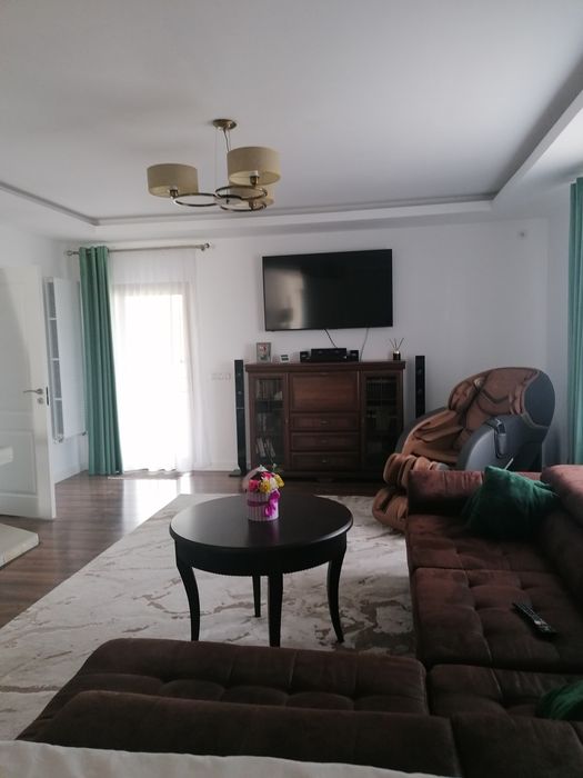 Casă nouă  la 11 km de oraș, 162.000 euro