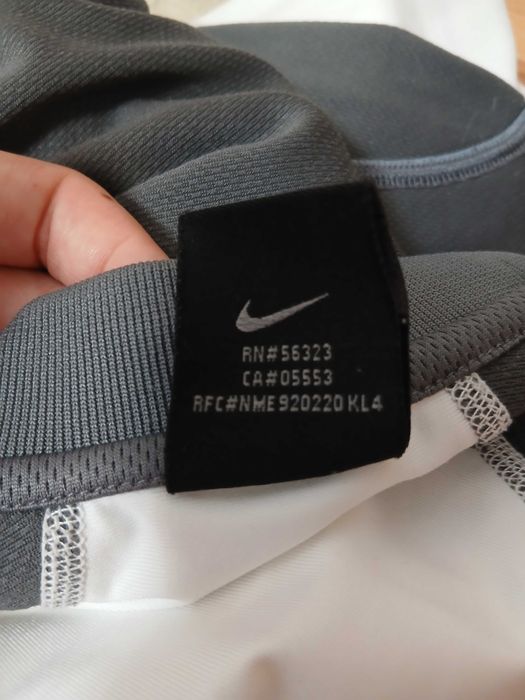Bluza Nike barbati sport alba cu gri