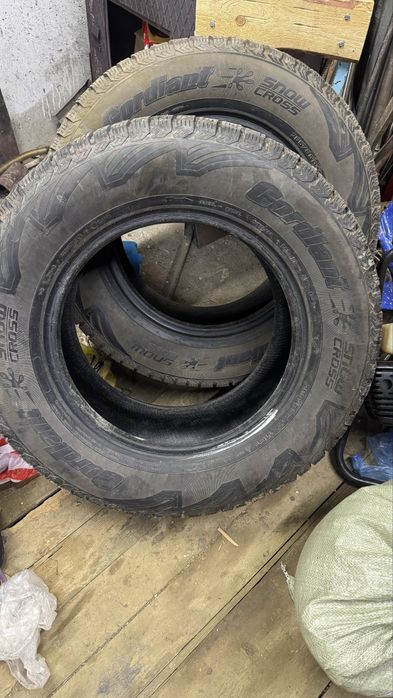 Продам два балона 265/65/17