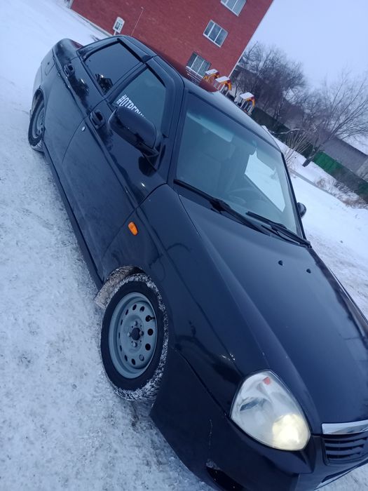 Приора 1  срочно!  2 дня на продаже