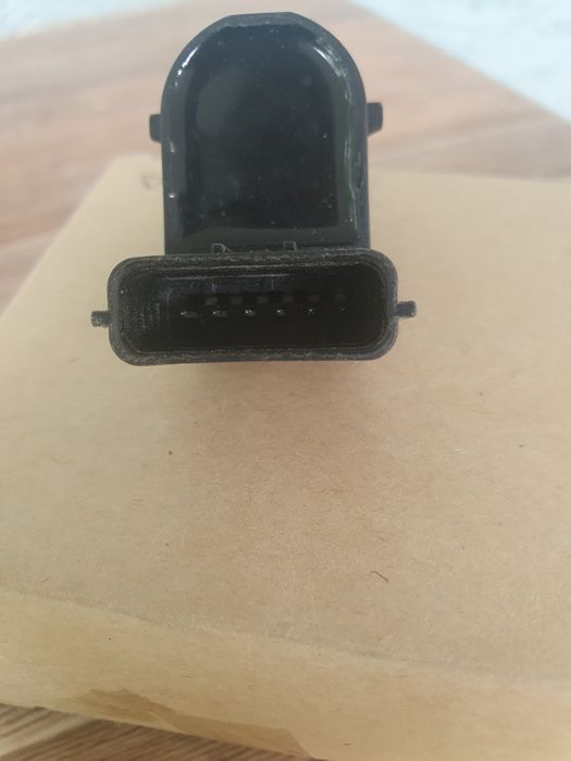 Продам Датчик парктроник заданий бампера