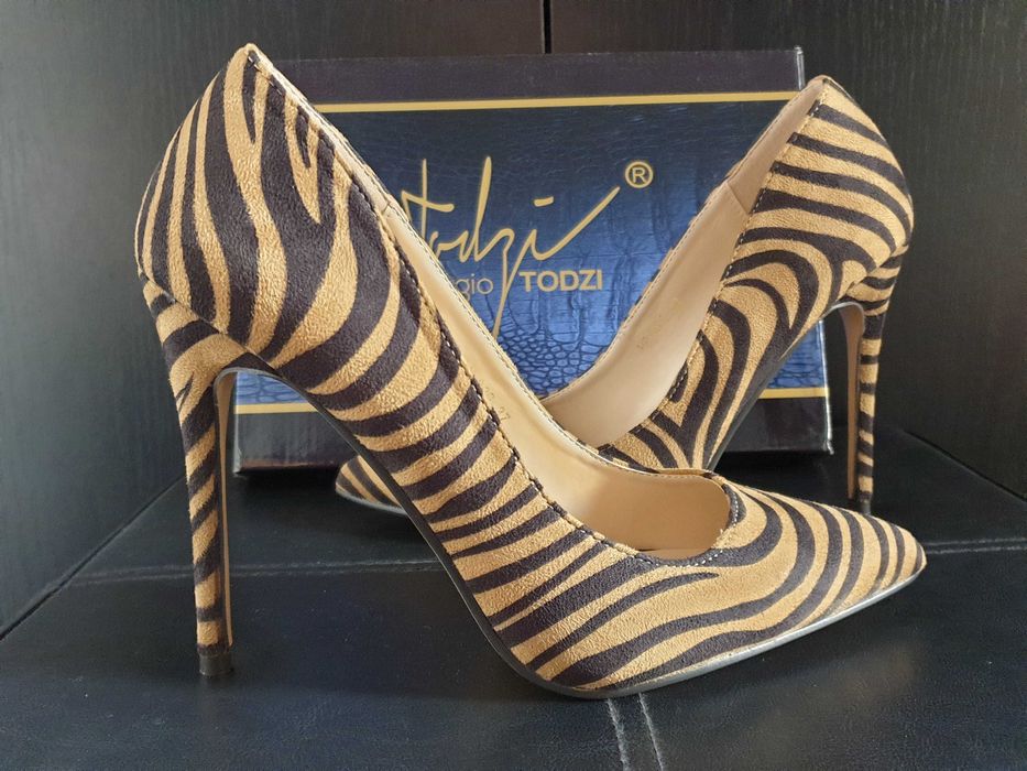 Pantofi stiletto animal print, marimea 37 toc 11,5 cm