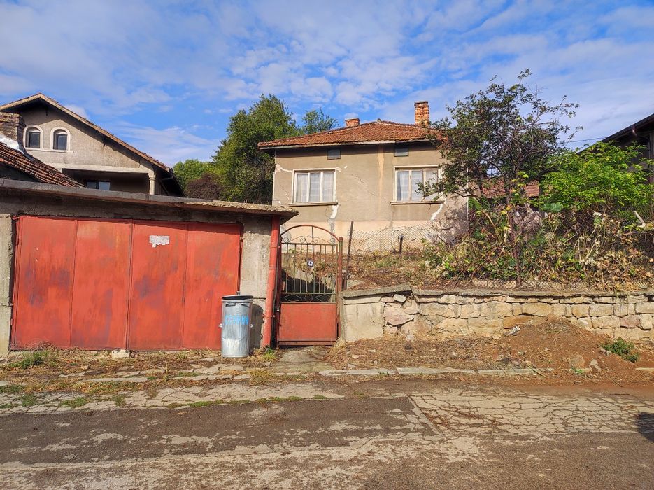 Продава се Къща в с. Желява, Област София-град - 76 кв.м за 911 €/кв.м - Снимка #1