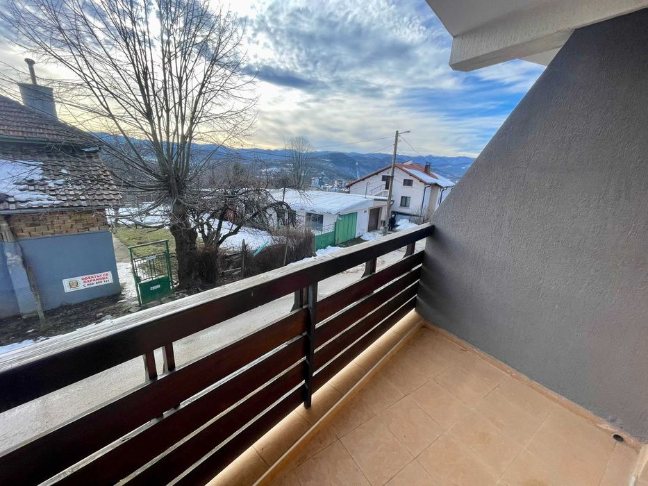 Дава се под наем Едностаен апартамент в Габрово, Център - 33 кв.м за 178.5 € - Снимка #7