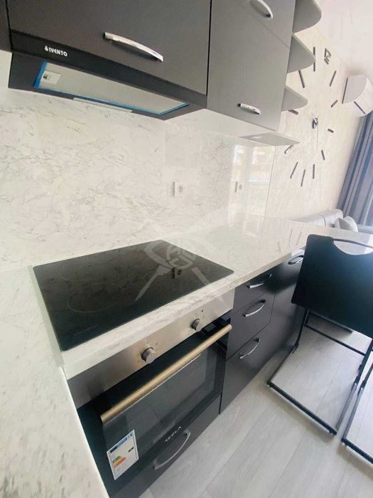 Продава се Двустаен апартамент в к.к. Слънчев бряг - 52 кв.м за 1789 €/кв.м - Снимка #3