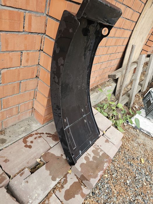 Крыло на шахман F 2000