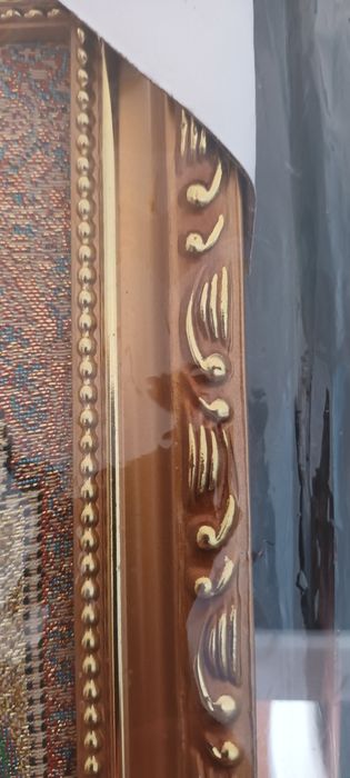 Icoana pe panza, aurie, noua