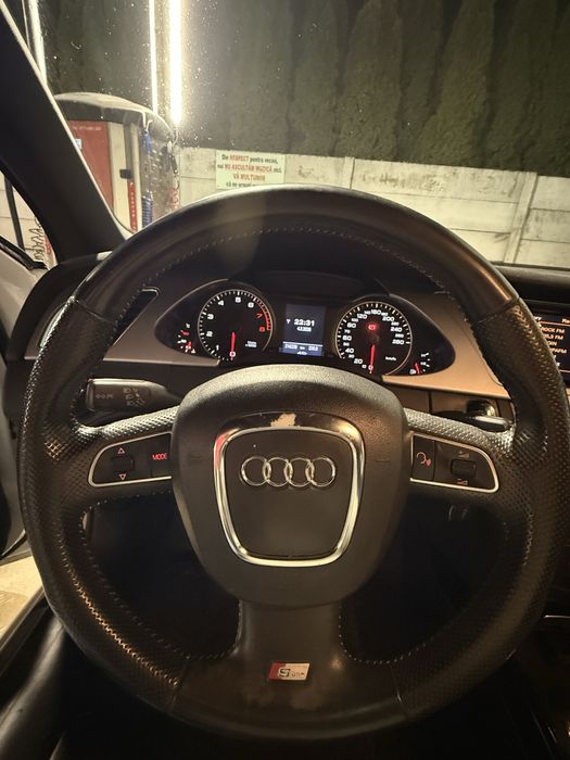 Vand audi A4 in stare foarte buna