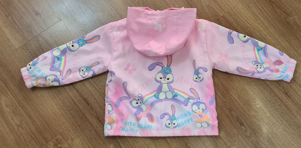 Ветровка на девочку на 6- 7 лет