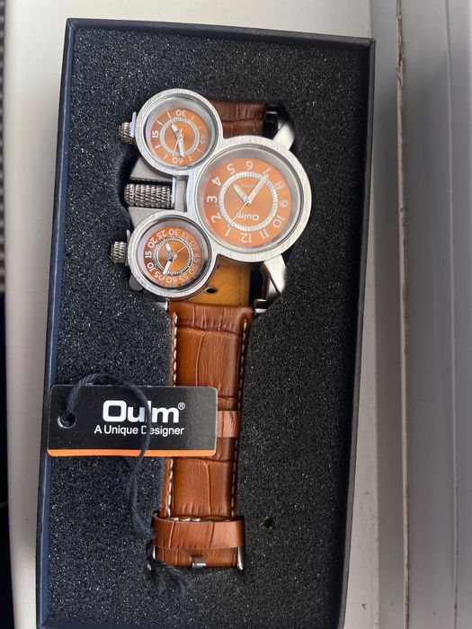 OULM Men's Watch with Brown 3-Movt Dial Brown 23mm Stainless Steel Band