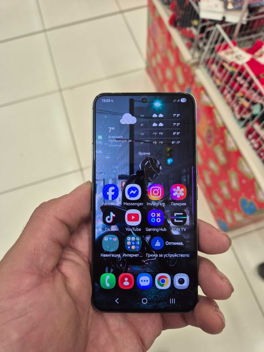 Продавам samsung  galaxy s22