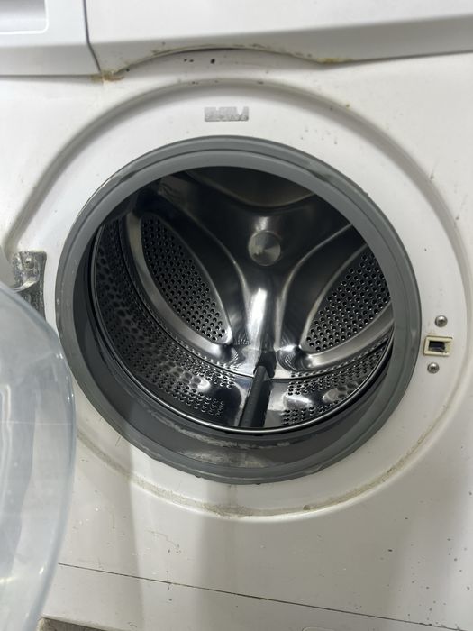 Стиральная машина продам