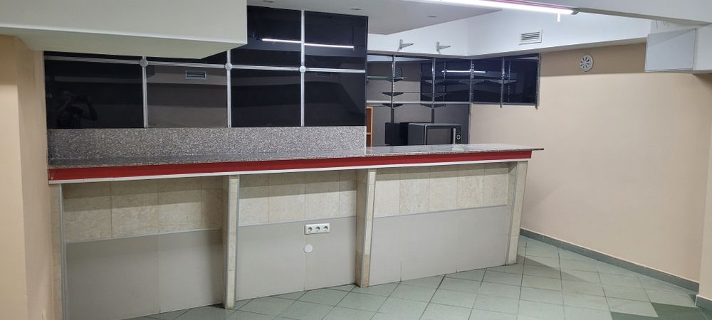 Дава се под наем Офис в Варна, Възраждане 1 - 85 кв.м за 357 € - Снимка #4