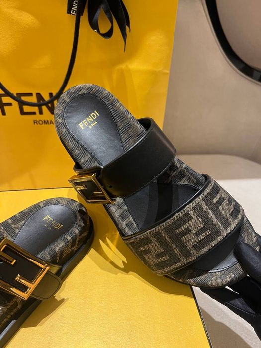 Papuci Fendi 35-42