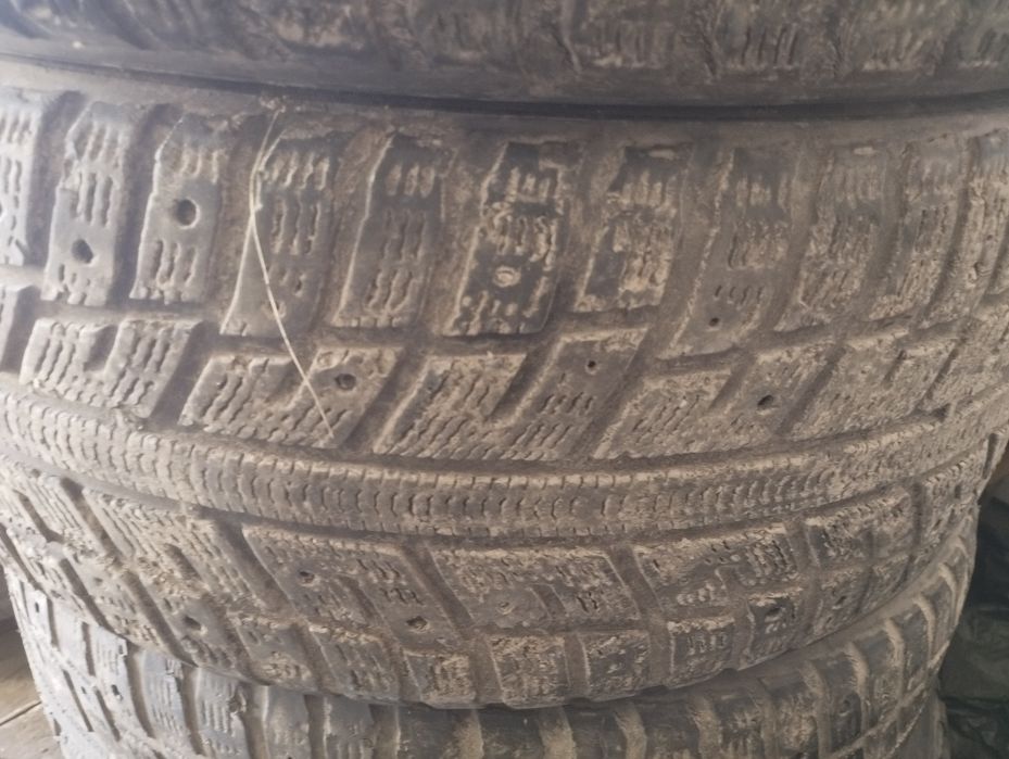 Комплект резины на 17 50/225