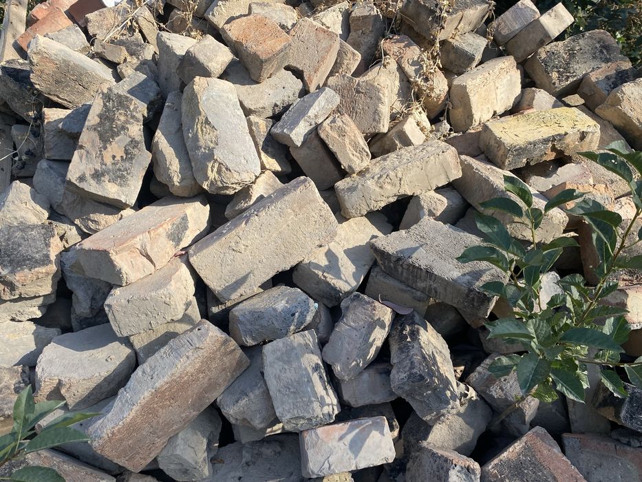 Кирпич красный б/у