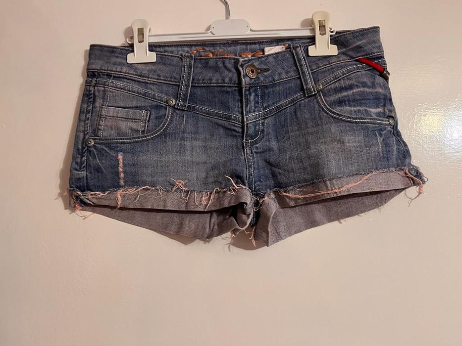 Pantaloni scurți pentru fetite