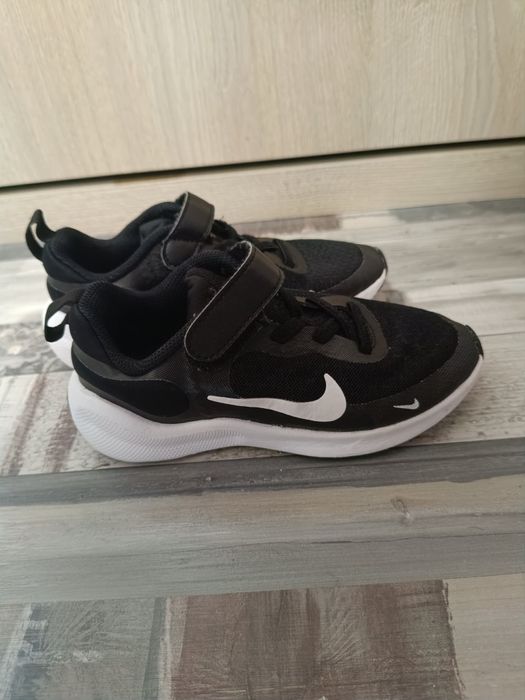 Детски маратонки Nike