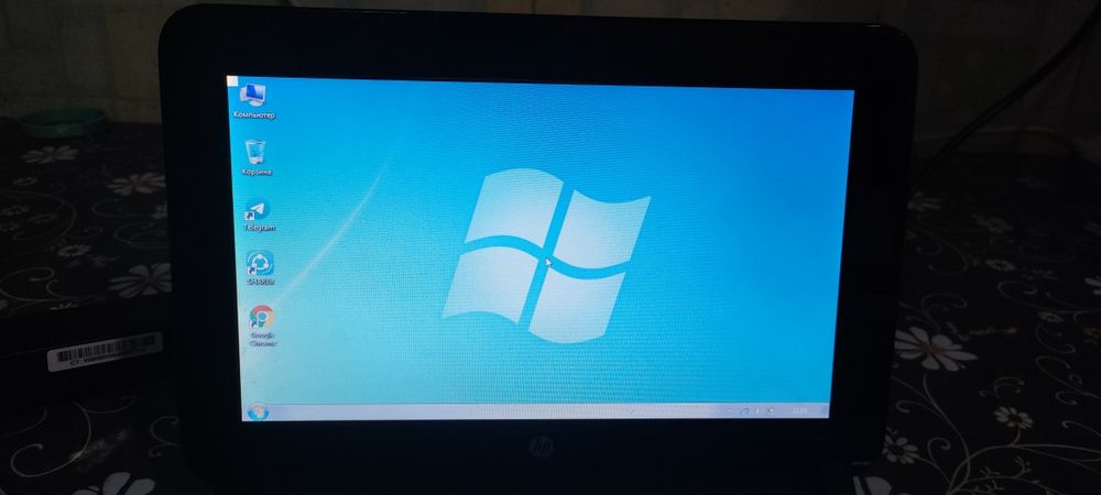 Продается ноутбук HP MINI