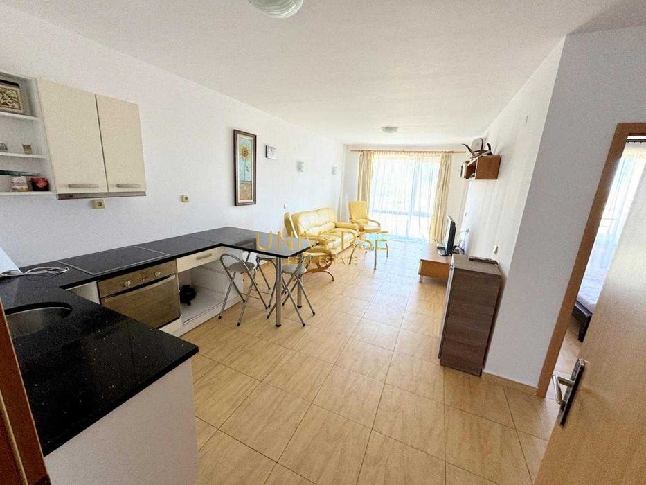 Продава се Двустаен апартамент в к.к. Слънчев бряг - 65 кв.м за 1770 €/кв.м - Снимка #2