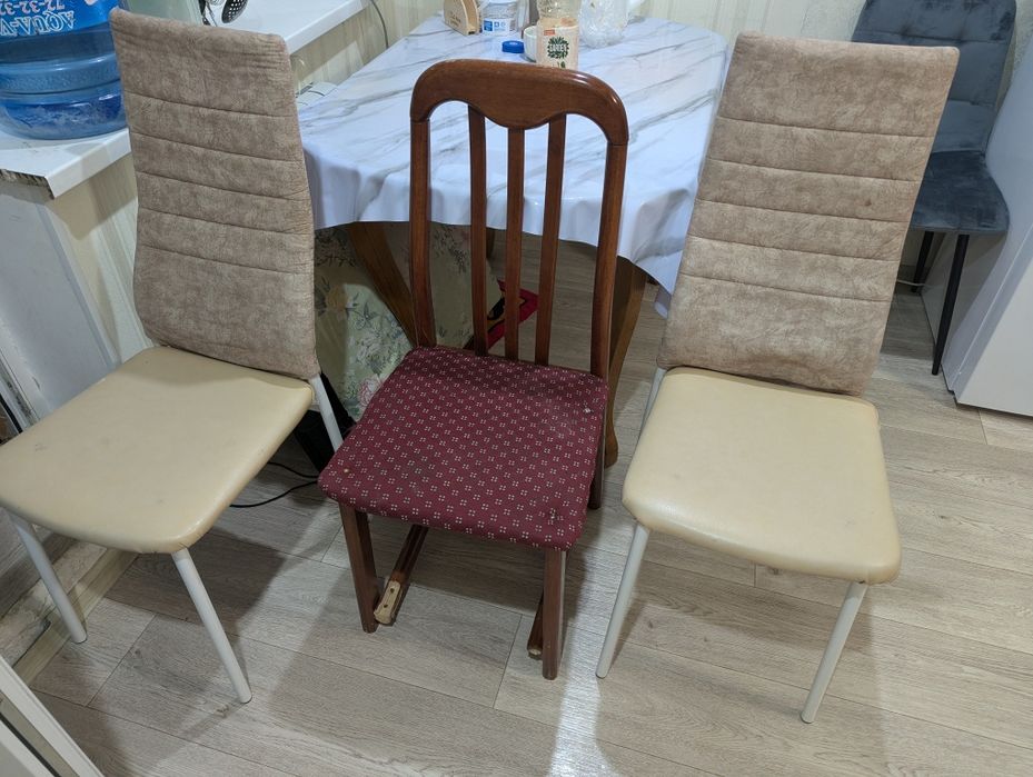 Продам стулья  продам