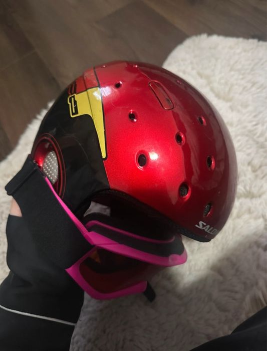 Casca de schi si ochelari uvex