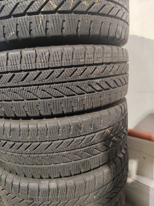 4бр.зимни гуми 215/65/16C Fulda