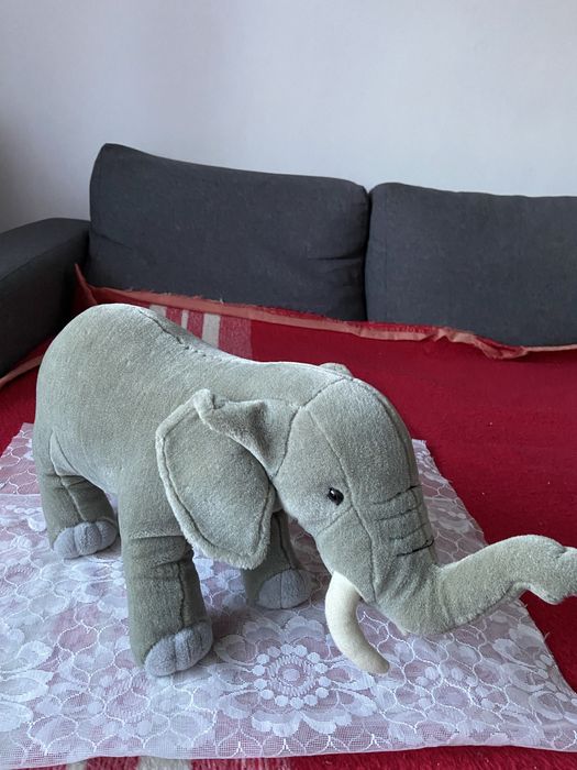 Jucarii mari din plus.