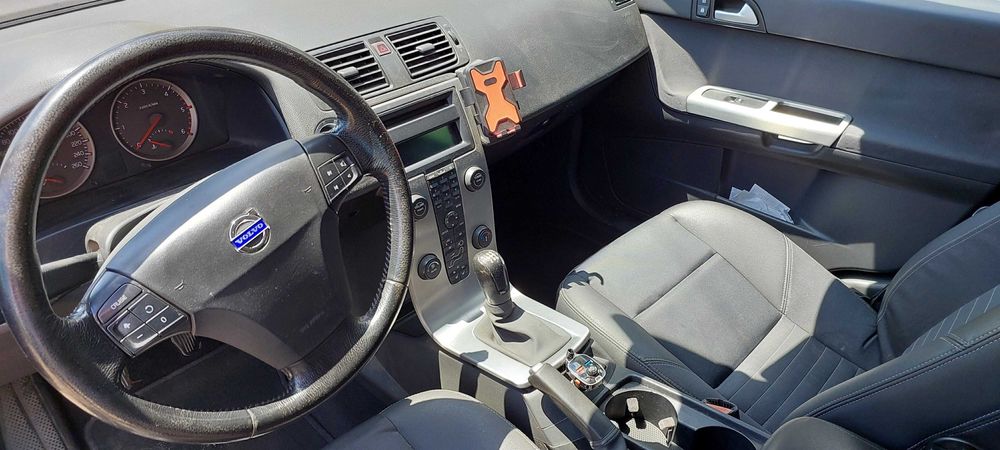 Vand/Schimb Volvo V50 2.0 Diesel (2005) - Manual 6 trepte | Cârlig |  Proprietar