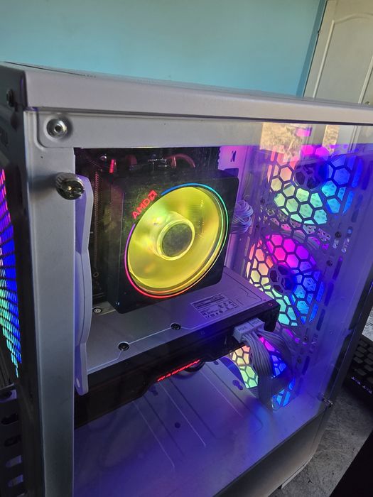 MID-HIGH Pc Gaming Ryzen 5600x+RX 6700 XT 12GB