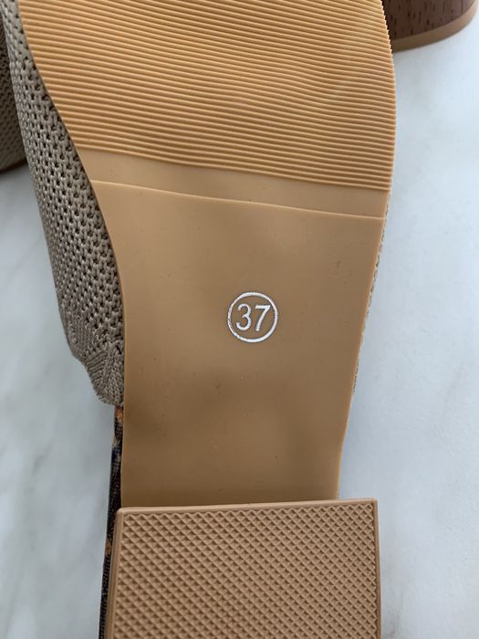 Летняя обувь 36,5 р новая