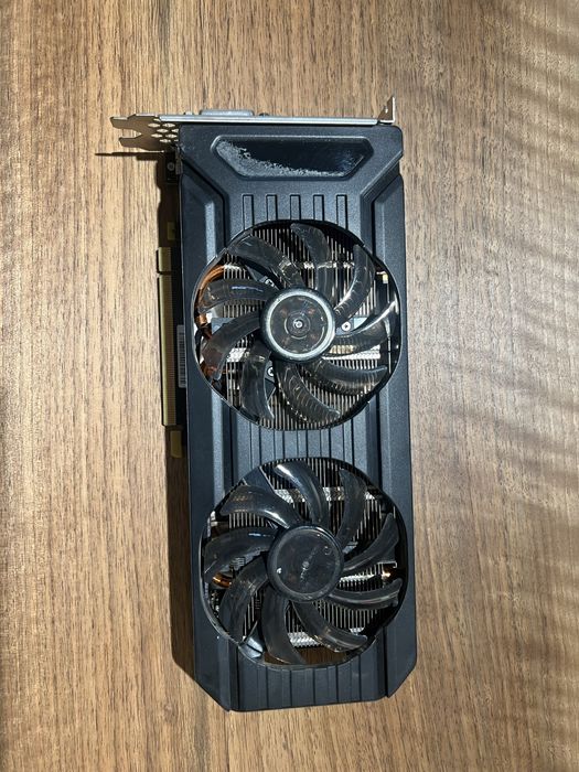 Видеокарта Nvidia 1070 PNY