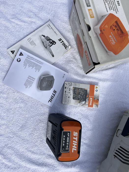 Stihl msa 220 c  pe acumulator