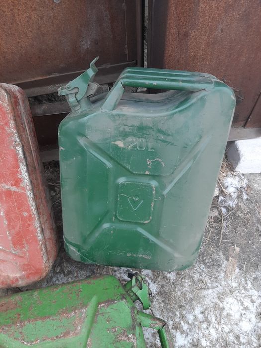 Продам канистры  СССР