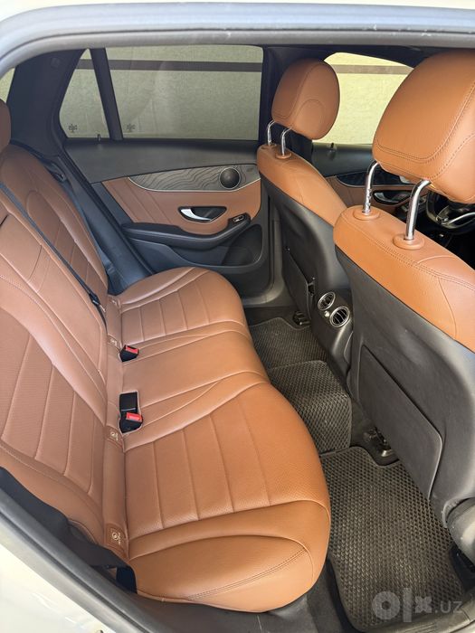 Mercedes-Benz GLC 200 4MATIC | 2019 | 104 000 км