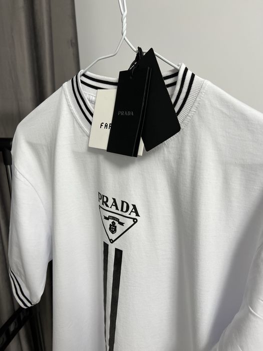 Tricou PRADA super calitate