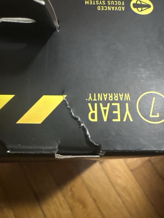 Lanterna LedLenser P18R - 6500lm, noua la cutie, pachet complet